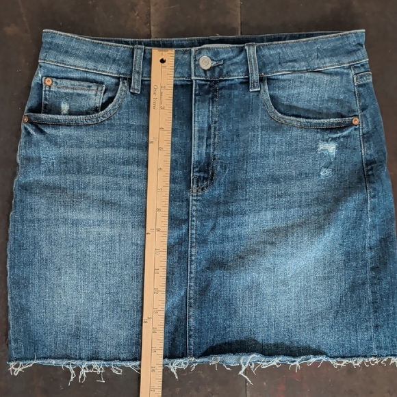 Stylish Blue Denim Mini Skirt - Picture 3 of 7